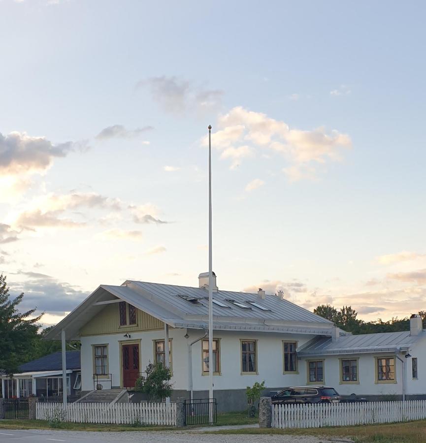 Ronehamn Bed And Breakfast Hemse Exterior photo